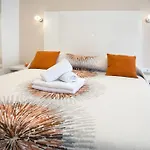 Luxury Skystar-split Couette-café 4*