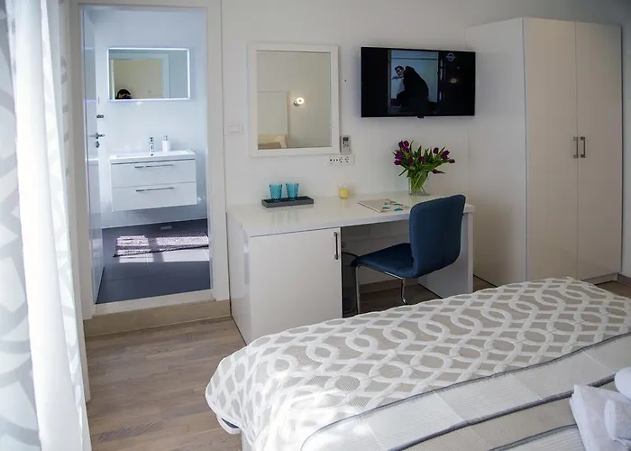 Luxury Skystar-split Bed and breakfast