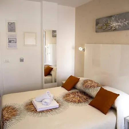 Luxury Skystar-split 4* Спліт