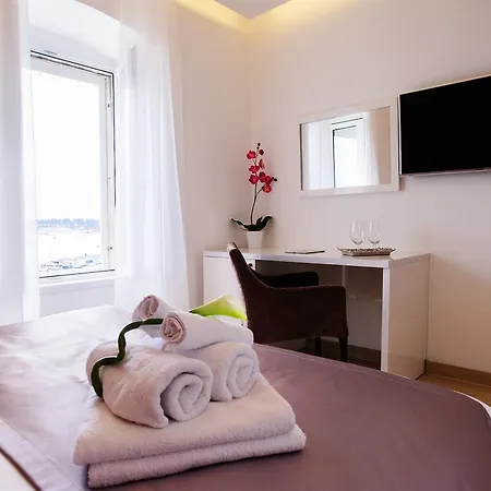 Luxury Skystar-split לינה וארוחת בוקר