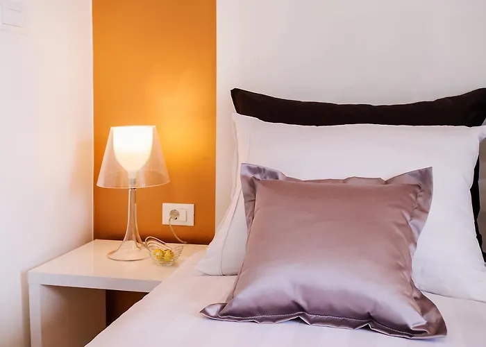 Alojamento de Acomodação e Pequeno-almoço Luxury Skystar-split 4*