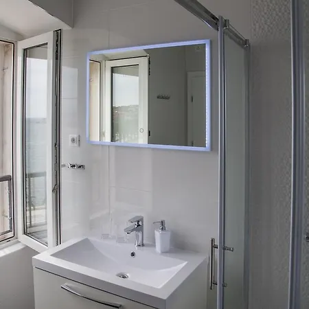 Bed & Breakfast Luxury Skystar-split